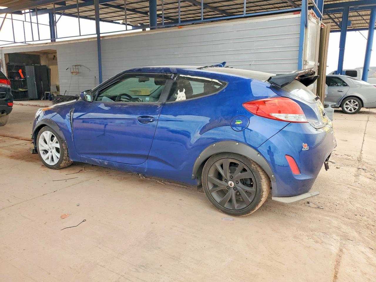 2016 Hyundai Veloster Base - zdjęcie 2