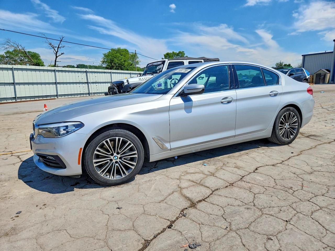 2018 BMW Seria 5 530i - zdjęcie główne