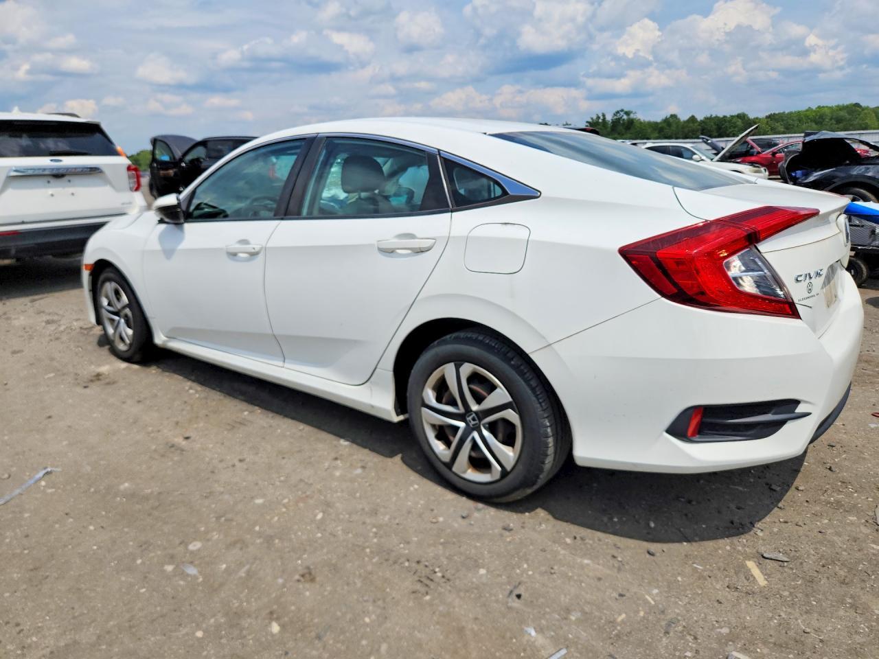 2018 Honda Civic Lx - zdjęcie 2