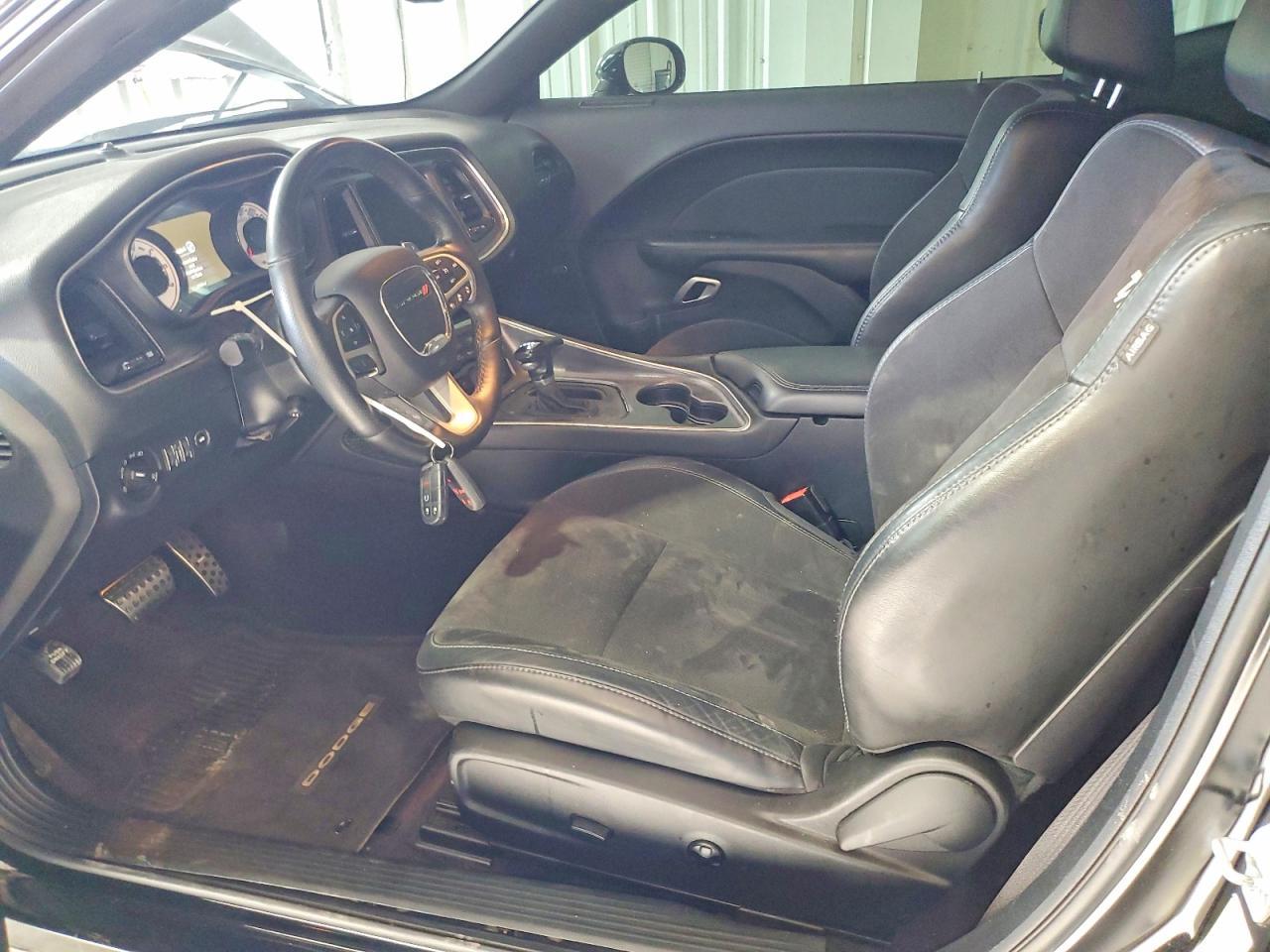 2017 Dodge Challenger R - zdjęcie 7