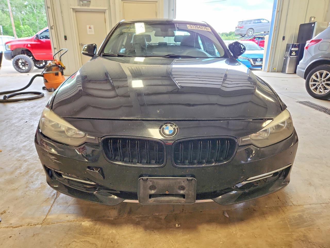 2015 BMW 320 I - zdjęcie 5