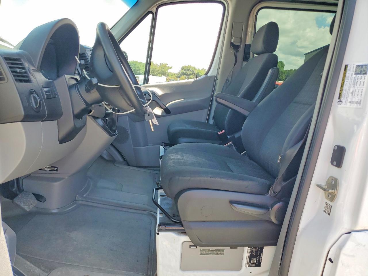 2017 Mercedes-Benz Sprinter 2500 - zdjęcie 7