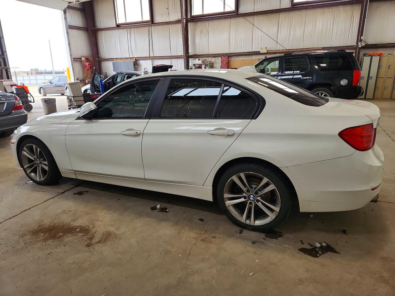 BMW Seria 3 - zdjęcie 2