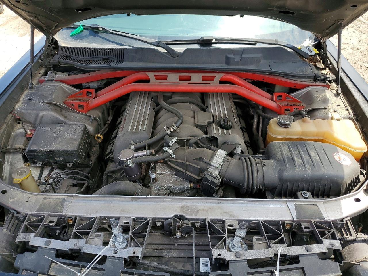 2016 Dodge Challenger R - zdjęcie 11