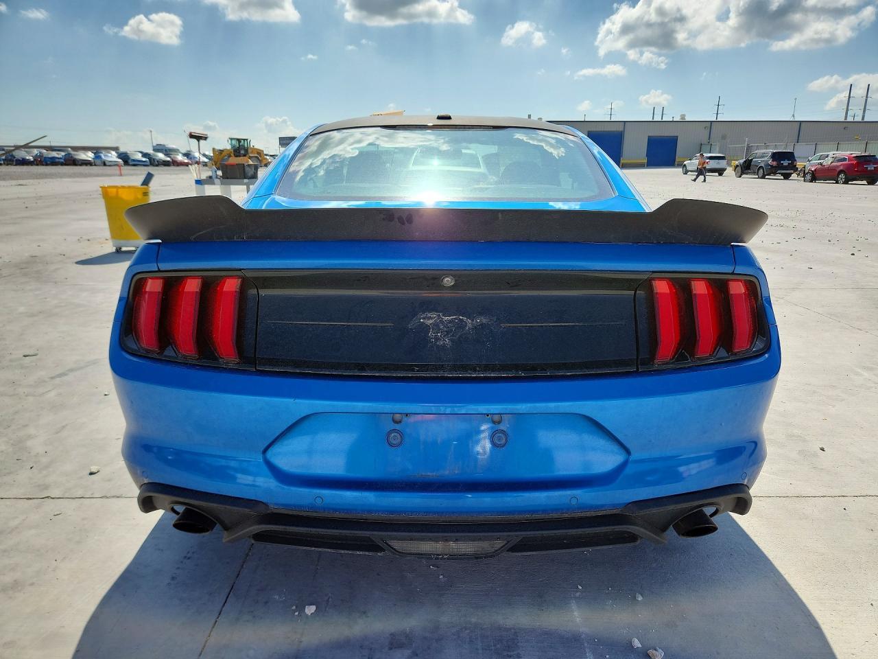 2019 Ford Mustang - zdjęcie 6
