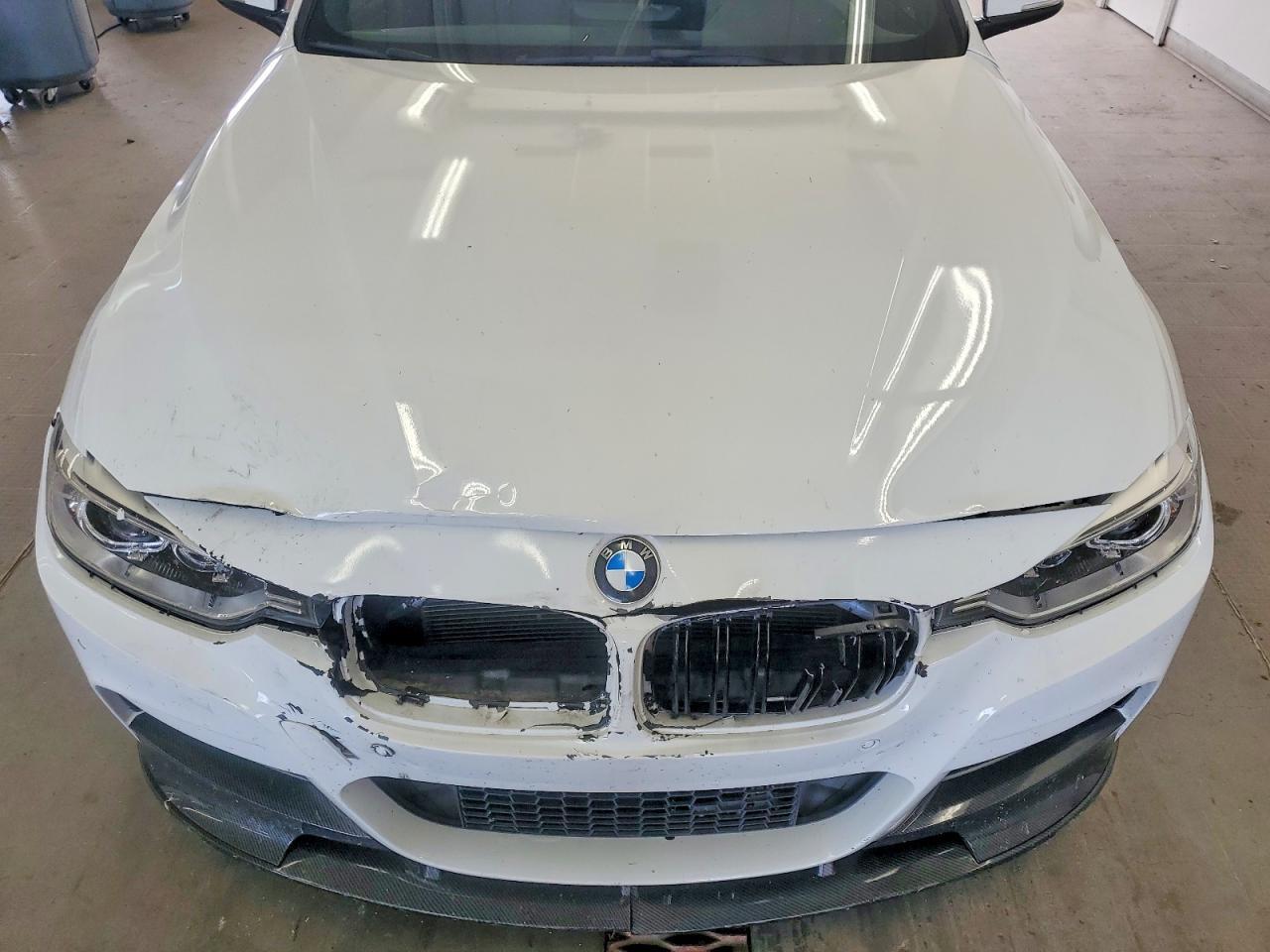 2013 BMW Seria 3 335i - zdjęcie 11