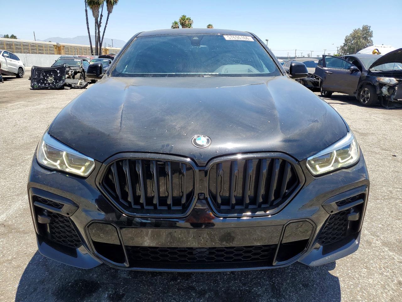 2022 BMW X6 xDrive40I - zdjęcie 5