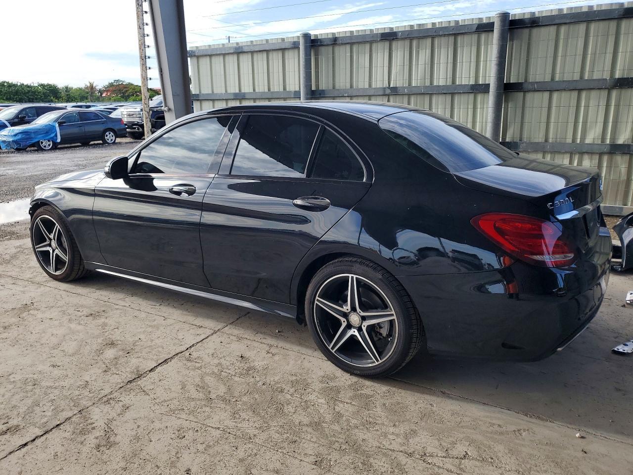 2016 Mercedes-Benz C 300 - zdjęcie 2