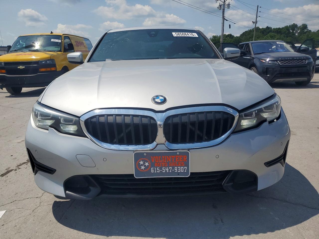 BMW Seria 3 - zdjęcie 5