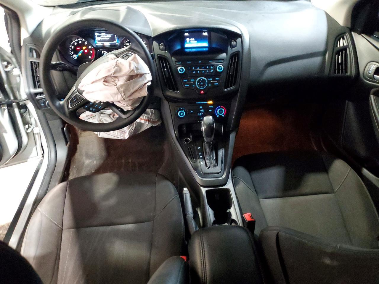 2018 Ford Focus Se - zdjęcie 8