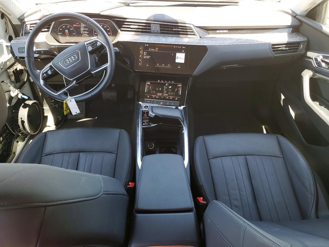 2021 Audi E-Tron Premium - zdjęcie 8