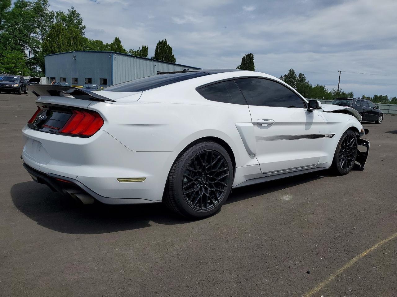 2019 Ford Mustang Gt - zdjęcie 3