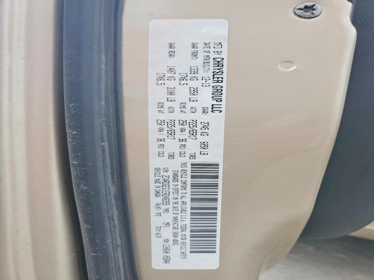 2014 Dodge Grand Caravan R/T - zdjęcie 14