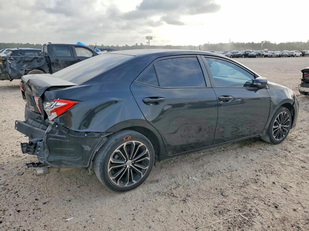 2016 Toyota Corolla - zdjęcie 3