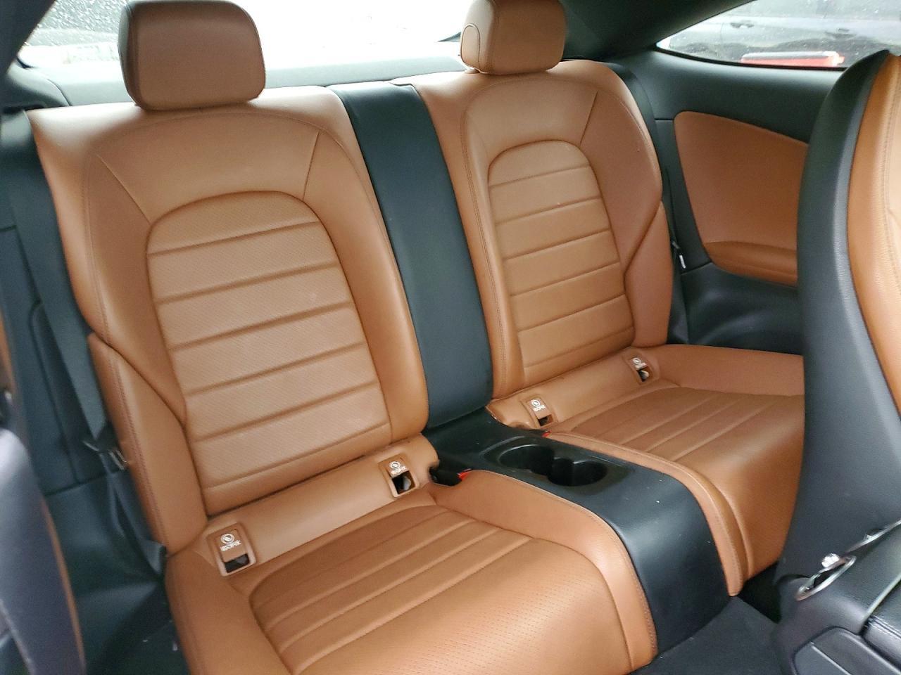 2018 Mercedes-Benz C 300 4Matic - zdjęcie 10
