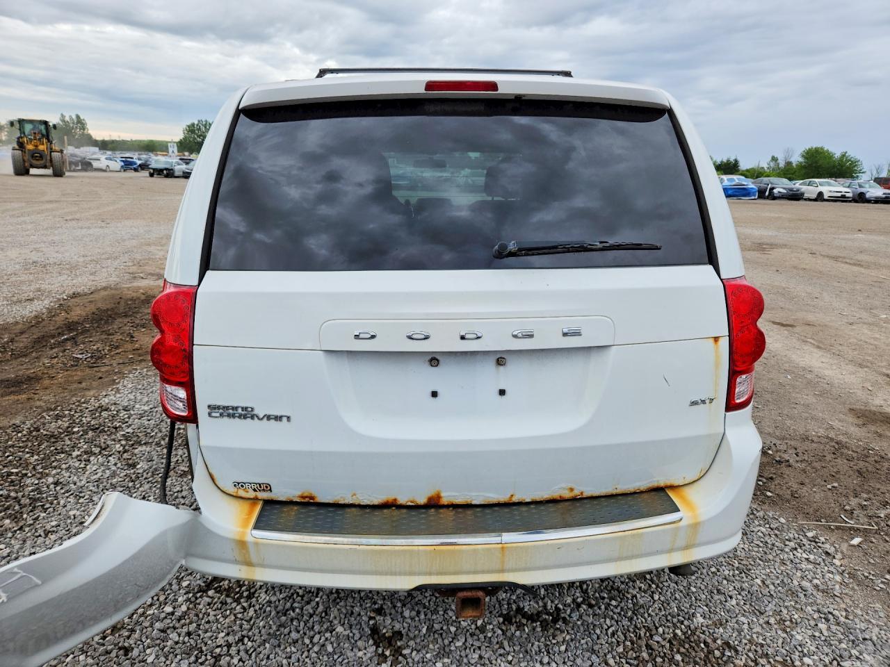 2014 Dodge Caravan - zdjęcie 6