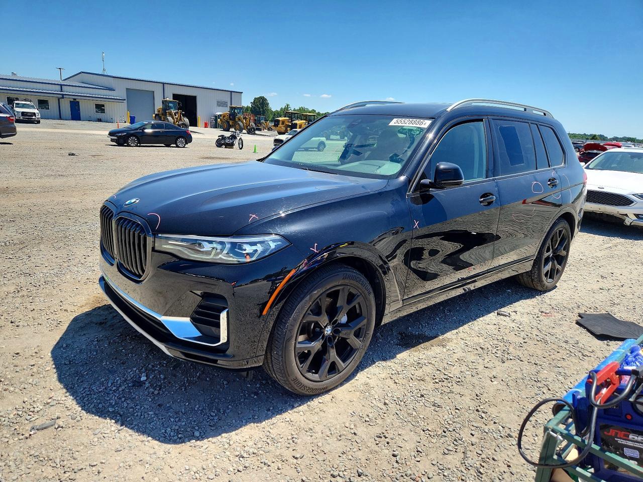2021 BMW X7 xDrive40I - zdjęcie główne