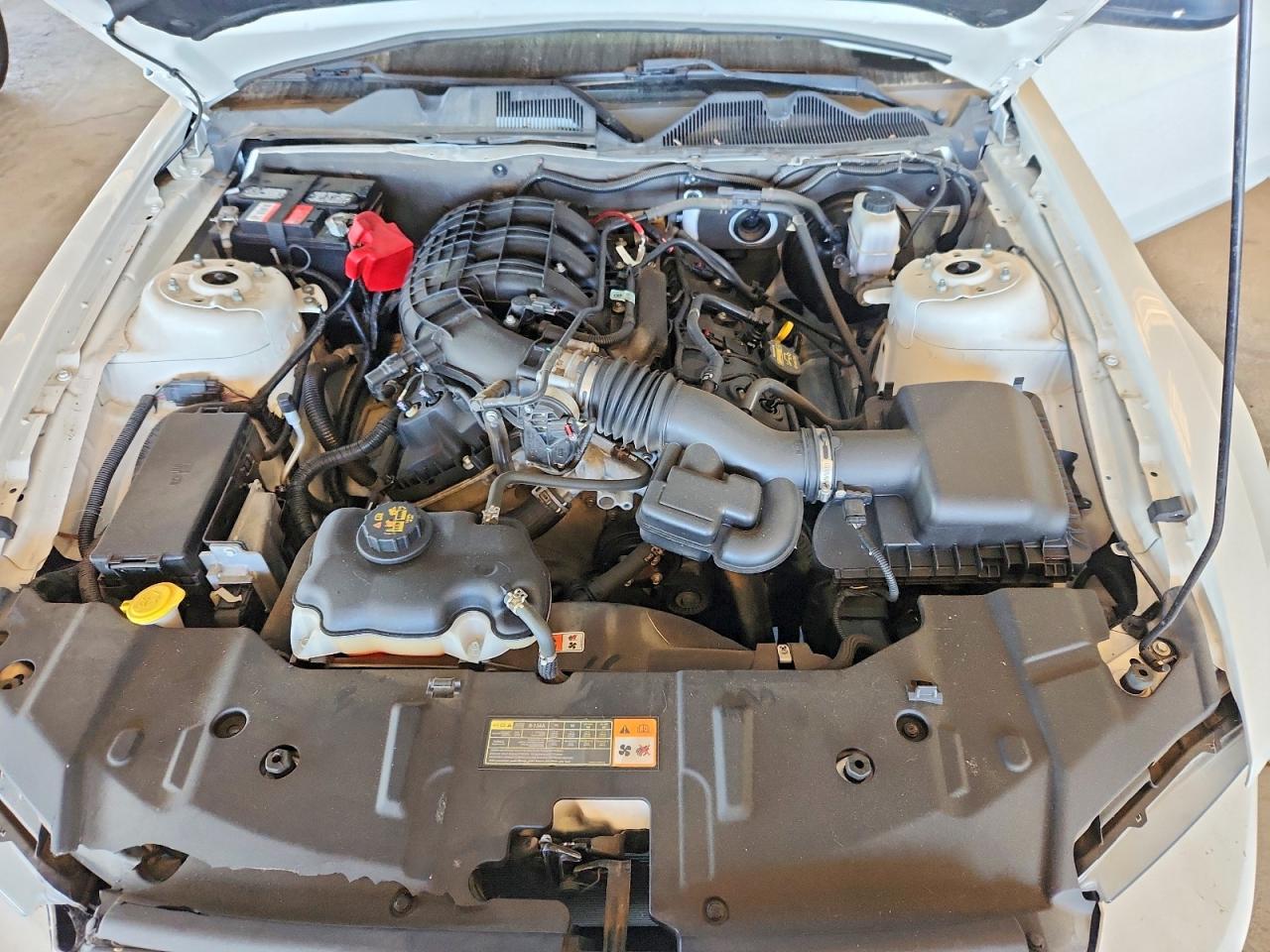 2013 Ford Mustang - zdjęcie 11