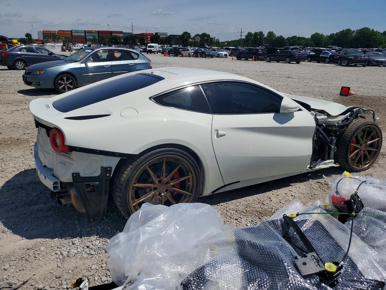 2014 Ferrari F12 Berlinetta - zdjęcie 3