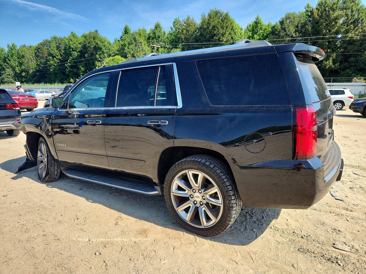 2018 Chevrolet Tahoe K1500 Premier - zdjęcie 2