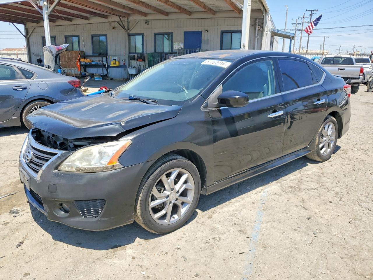 2014 Nissan Sentra Sr - zdjęcie główne