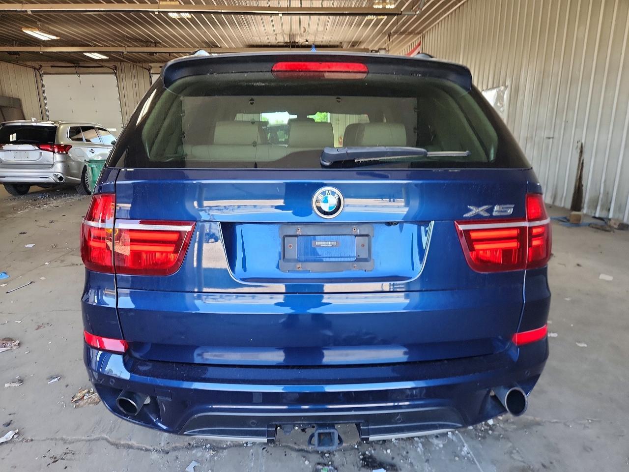 2013 BMW X5 xDrive35I - zdjęcie 6