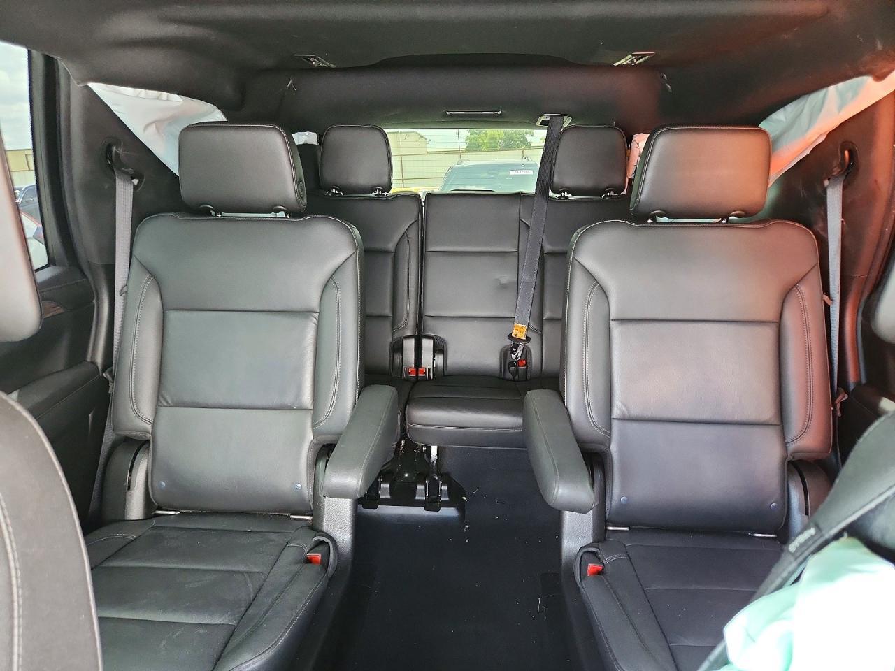 2021 Chevrolet Tahoe K1500 Z71 - zdjęcie 10