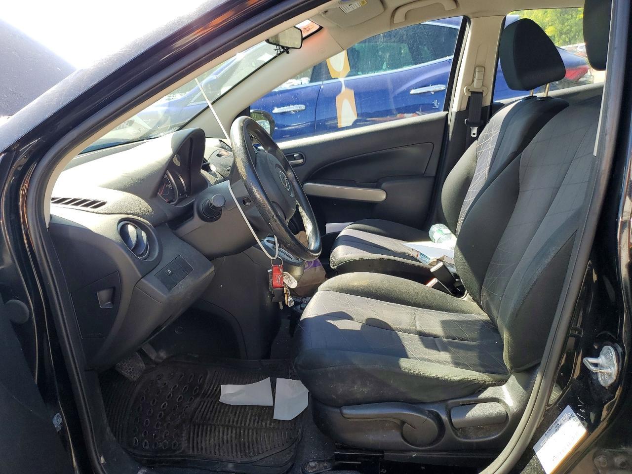 2014 Mazda Mazda2 Sport - zdjęcie 7