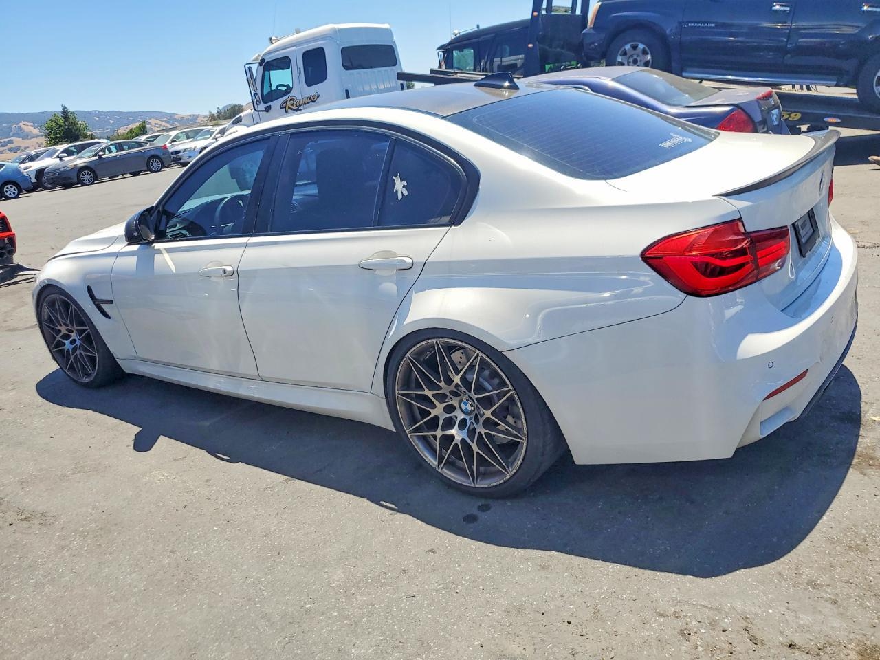 2017 BMW M3 - zdjęcie 2