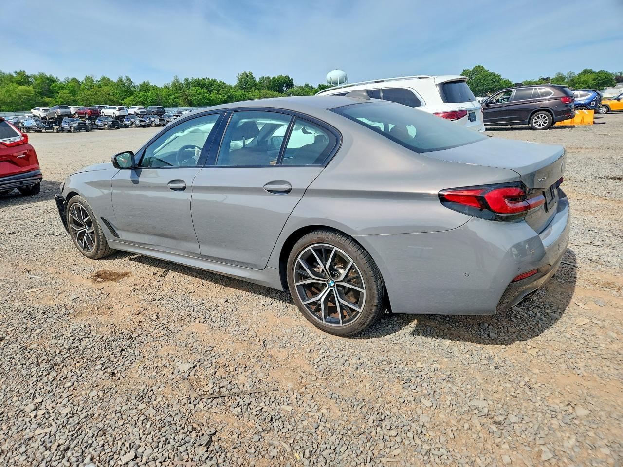 2021 BMW 540 Xi - zdjęcie 2