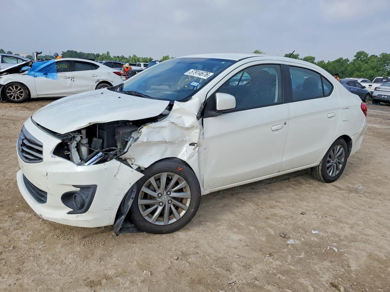2017 Mitsubishi Mirage G4 Es - zdjęcie główne
