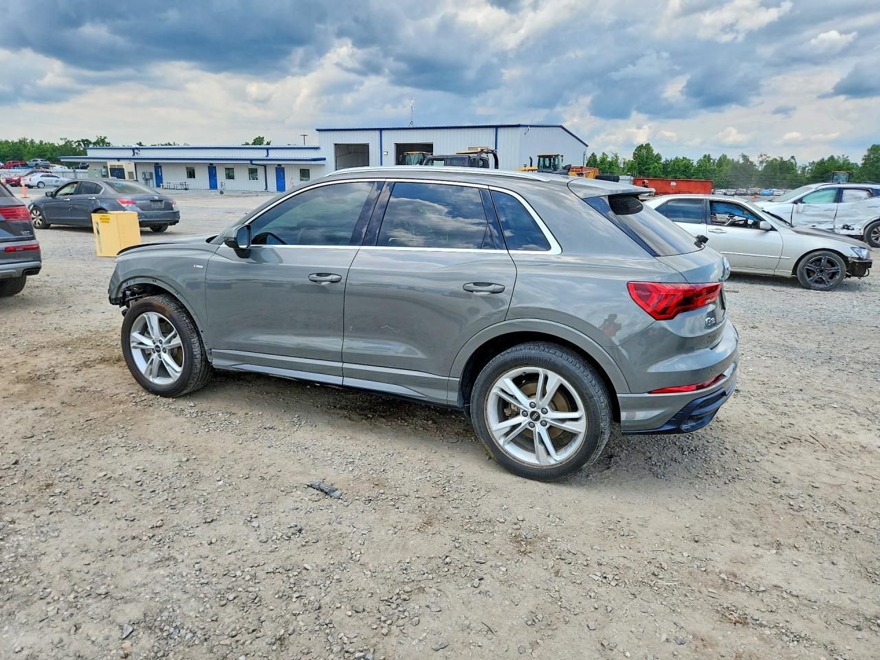 2021 Audi Q3 Premium S Line 45 - zdjęcie 2