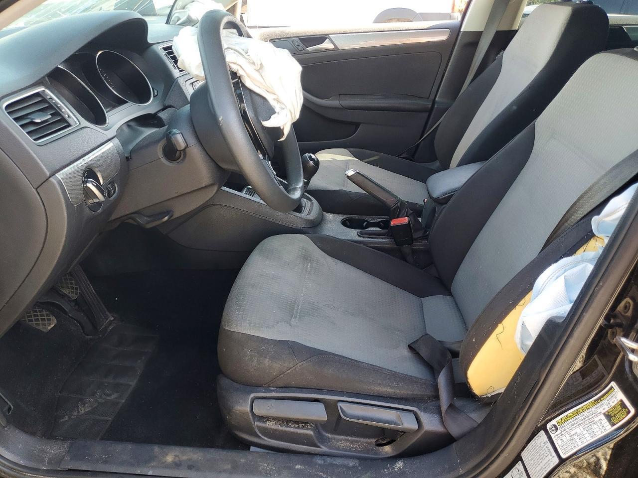 2017 Volkswagen Jetta S - zdjęcie 7