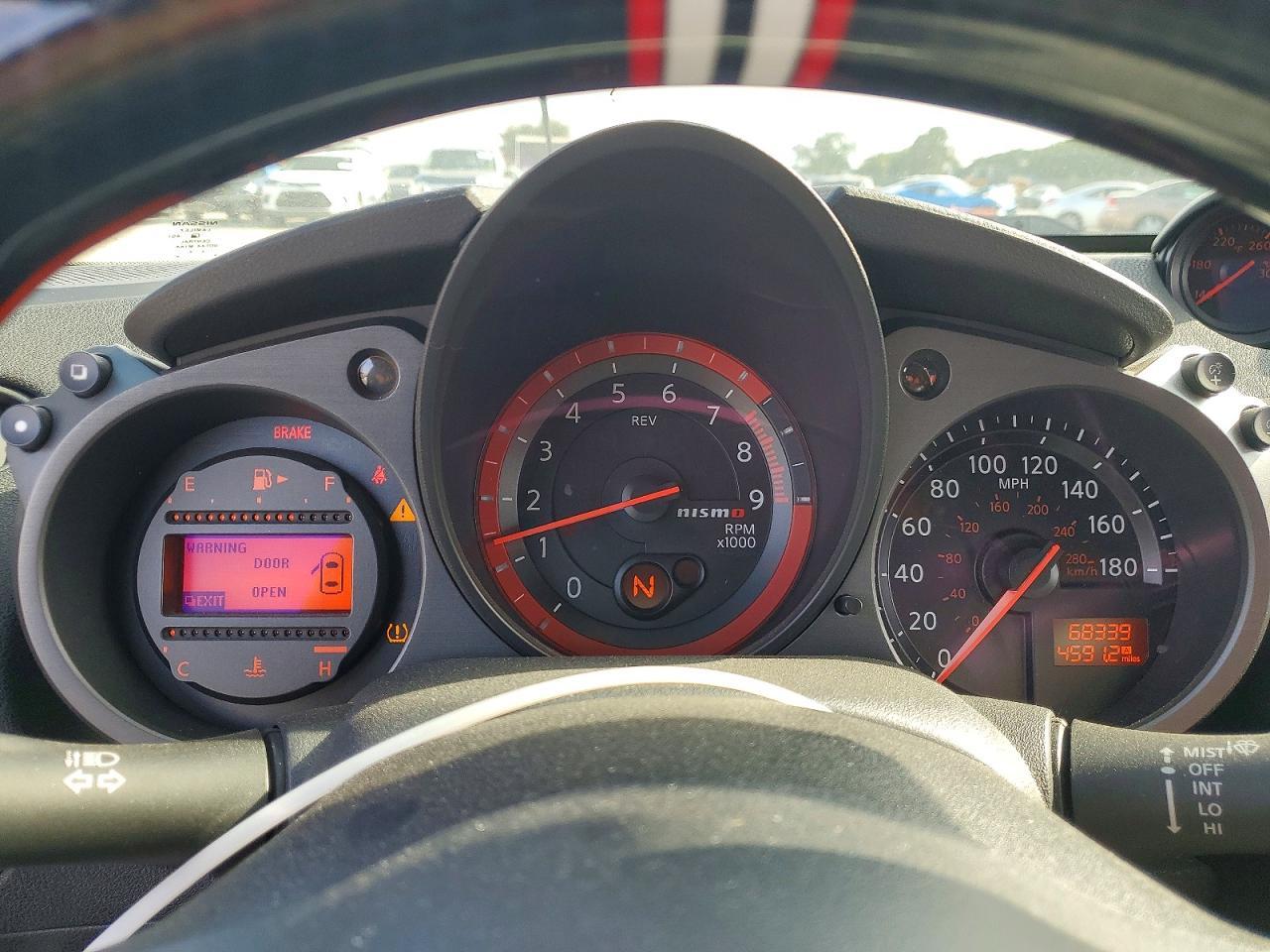 2017 Nissan 370Z Nismo - zdjęcie 9