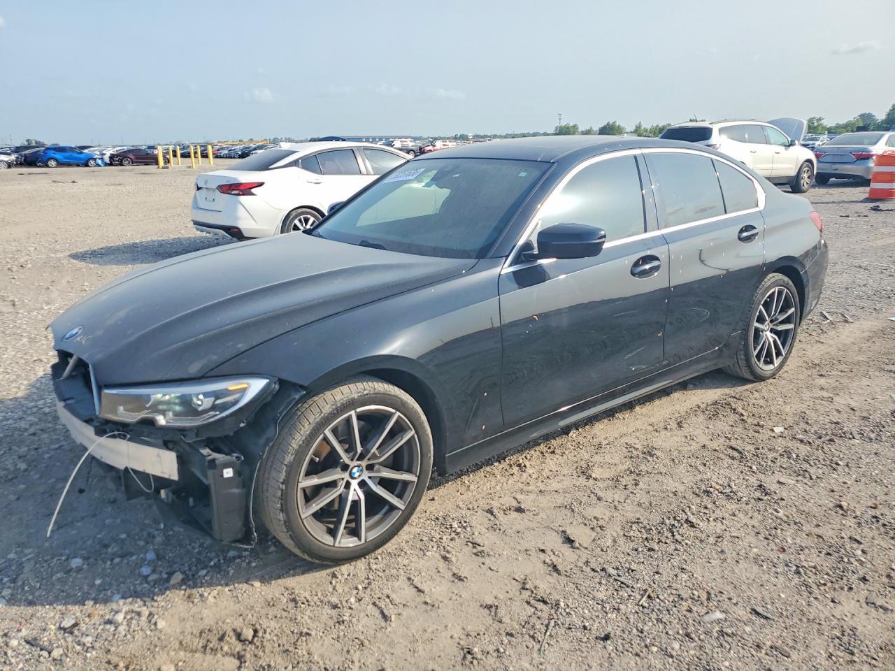 2022 BMW 330I - zdjęcie główne