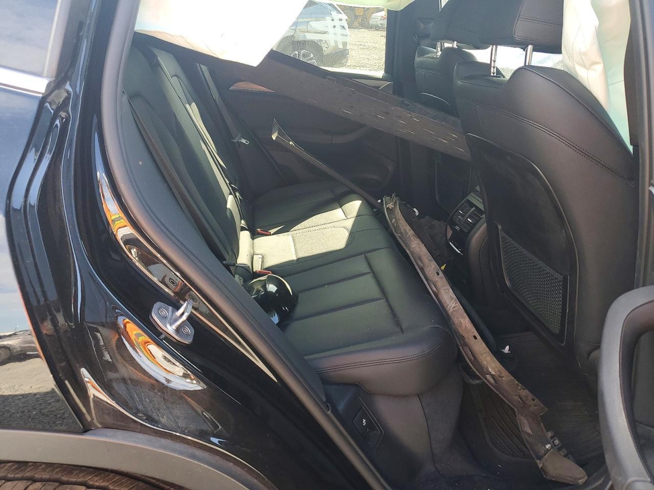 2018 BMW X3 xDrive30I - zdjęcie 10