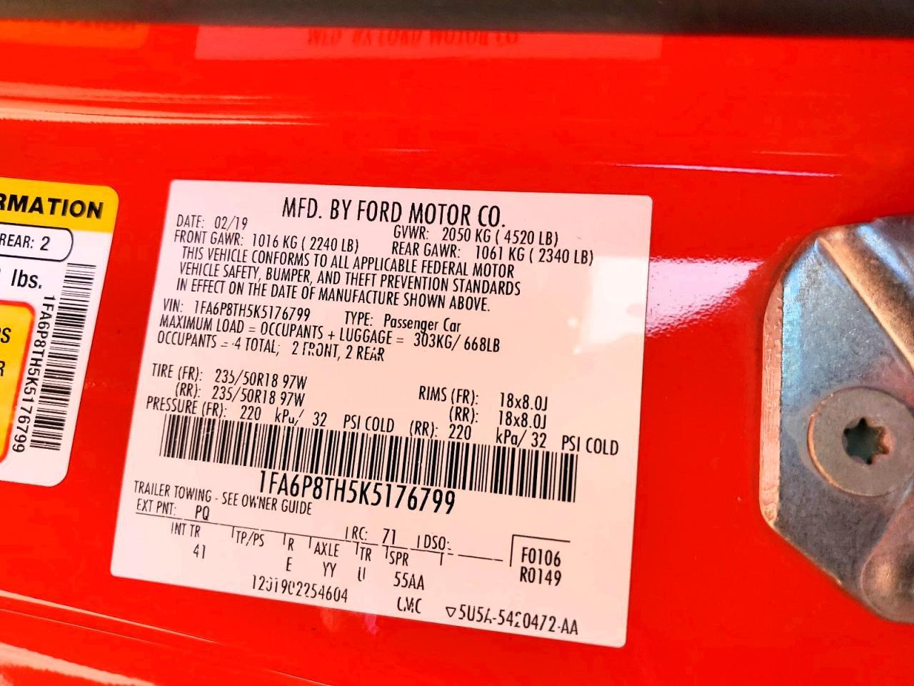 2019 Ford Mustang - zdjęcie 13