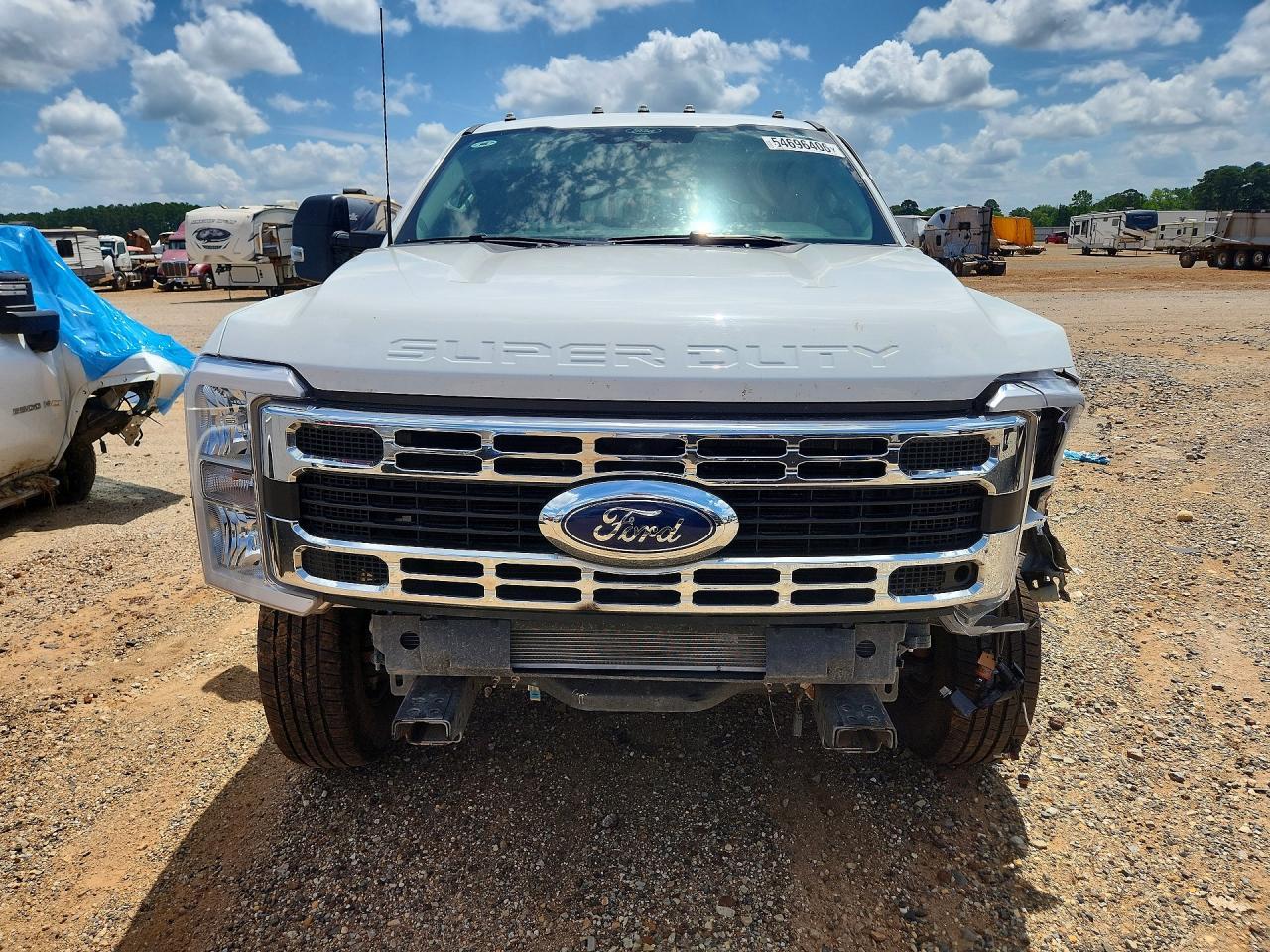 2025 Ford F350 Super Duty - zdjęcie 5