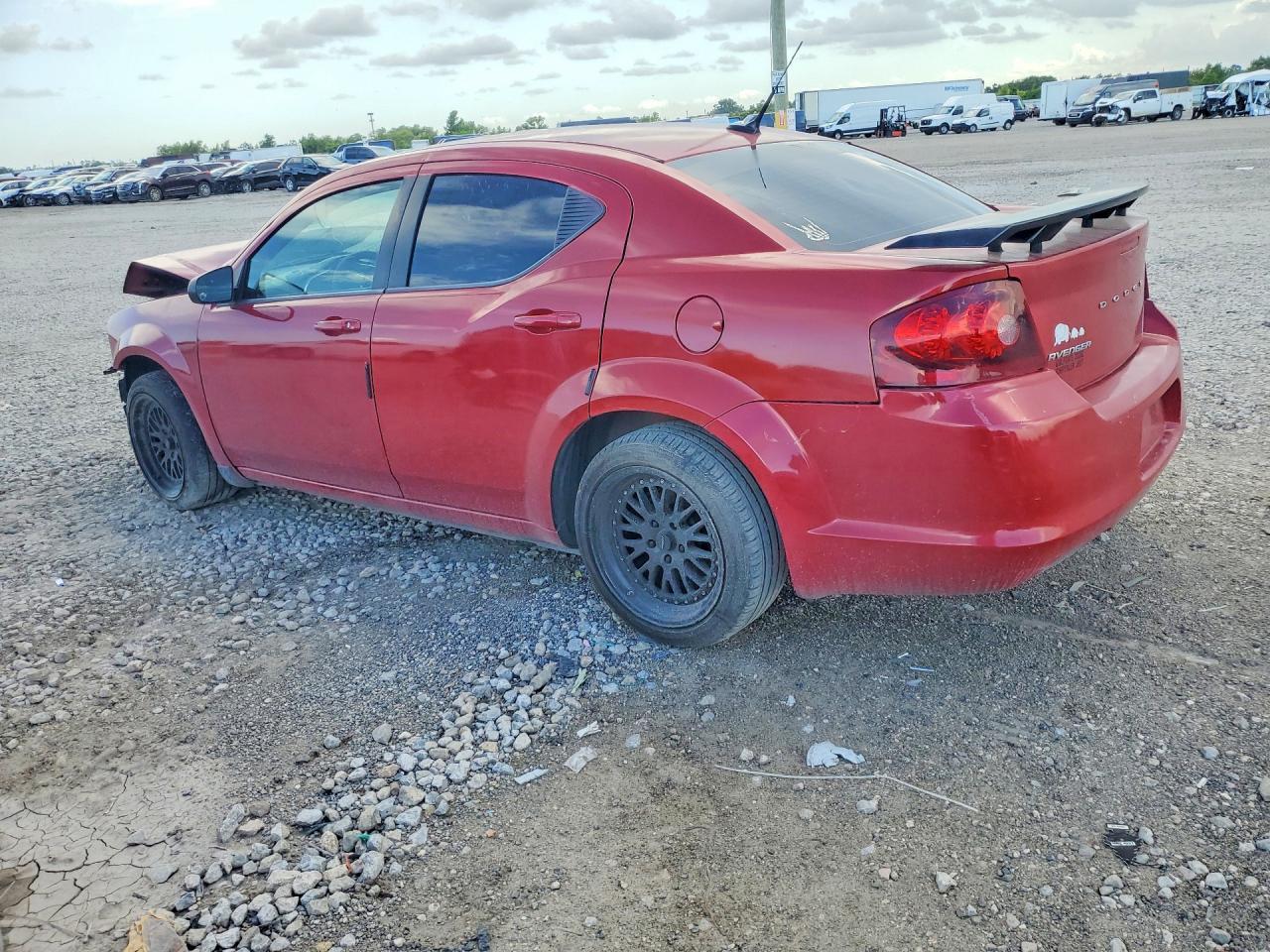 2013 Dodge Avenger Se - zdjęcie 2