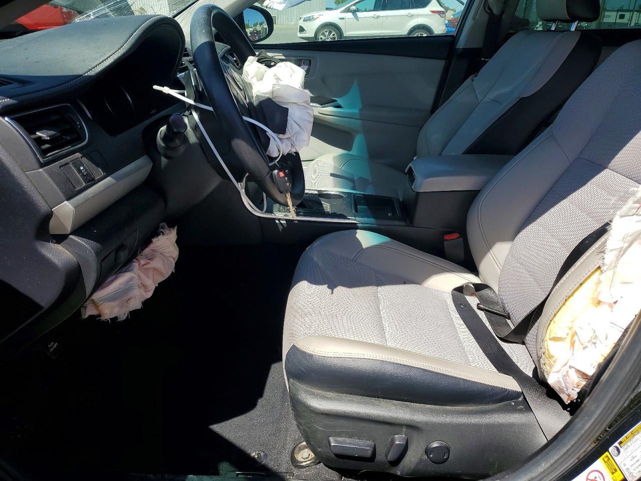 2017 Toyota Camry Se - zdjęcie 7