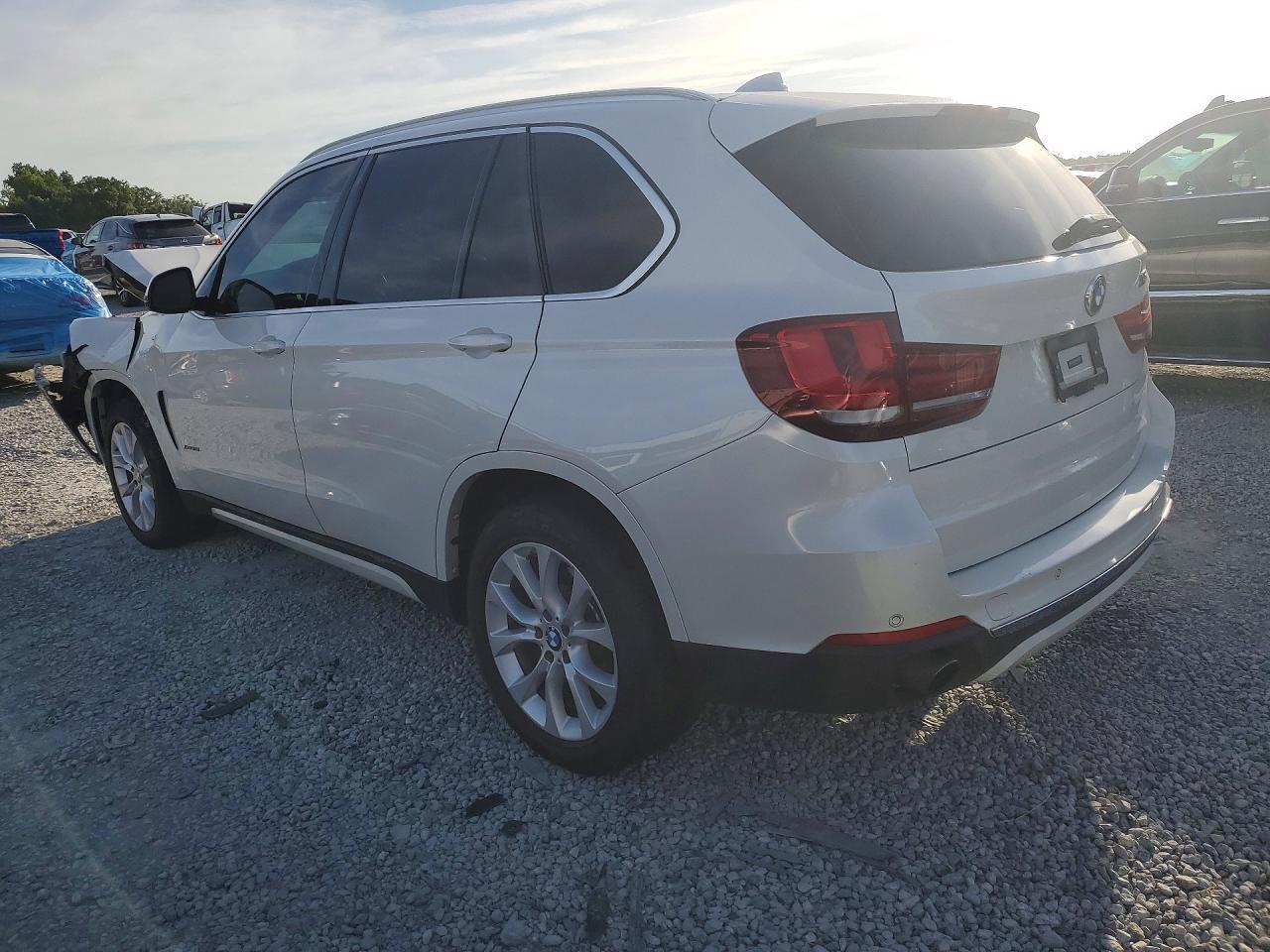 2014 BMW X5 xDrive35I - zdjęcie 2