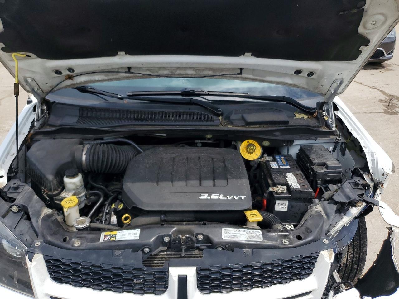 2018 Dodge Grand Caravan Gt - zdjęcie 12
