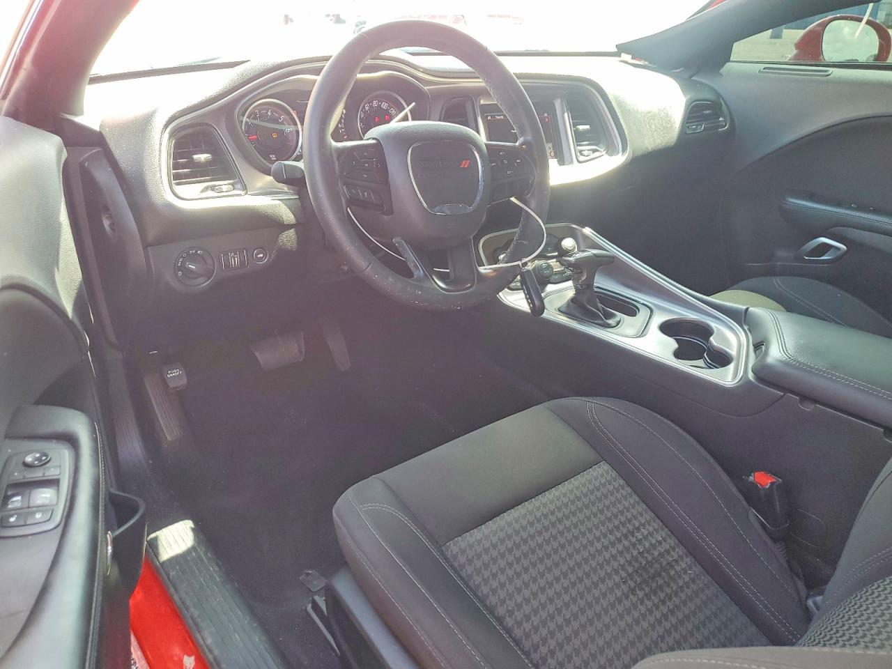 2019 Dodge Challenger Sxt - zdjęcie 8