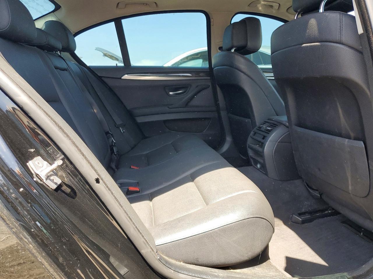 2013 BMW 528 I - zdjęcie 10