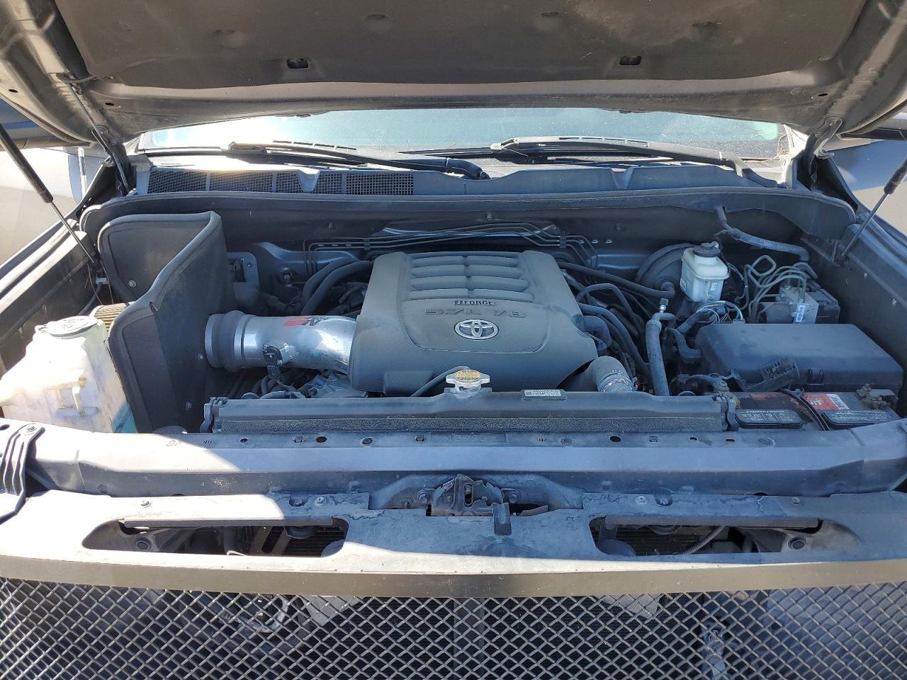 2014 Toyota Tundra Crewmax Sr5 - zdjęcie 11