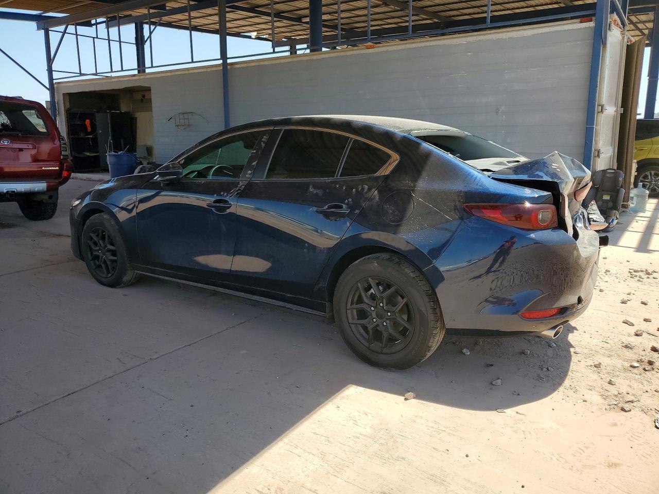 2024 Mazda 3 - zdjęcie 2