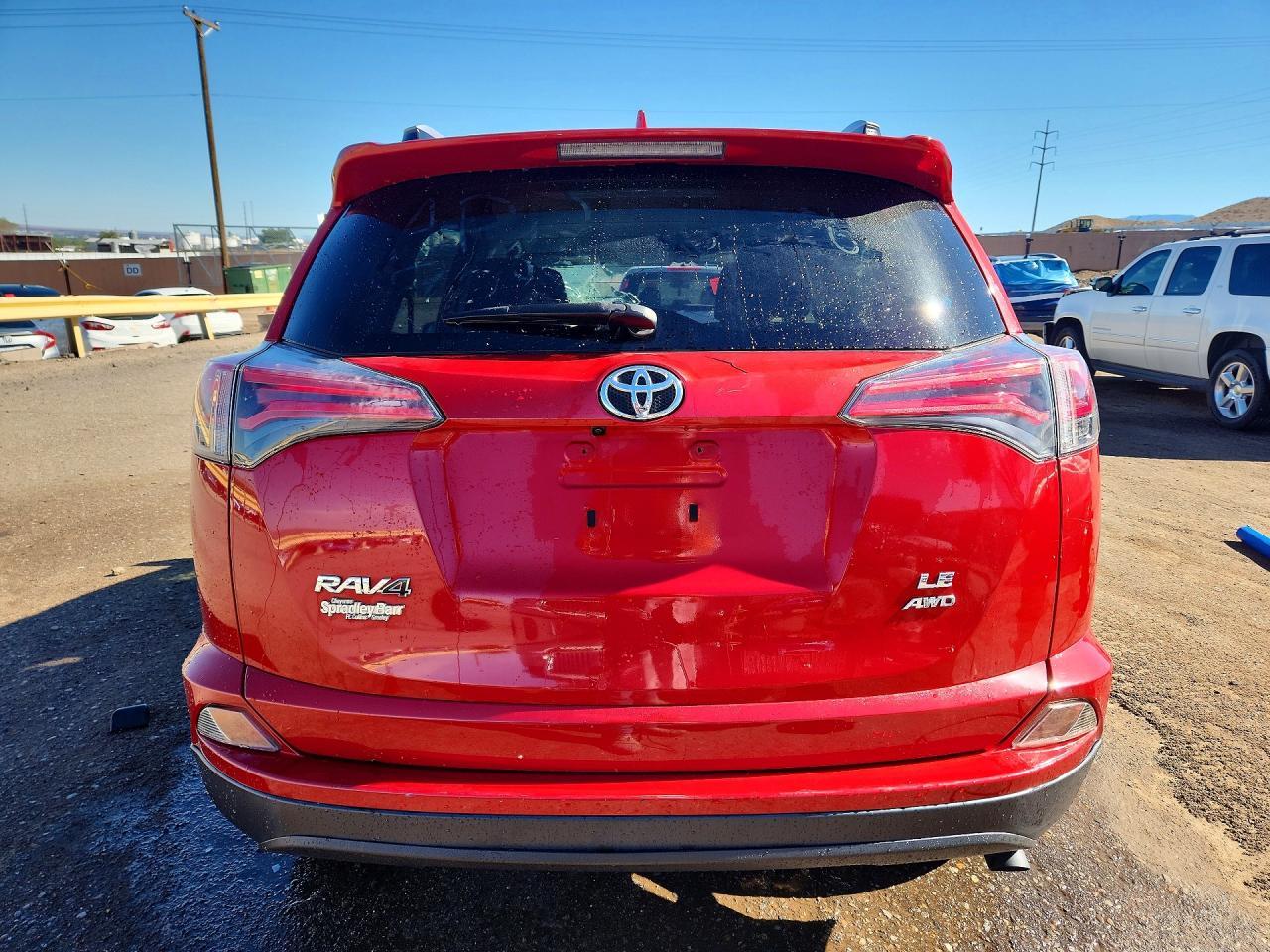 2016 Toyota Rav4 Le - zdjęcie 6