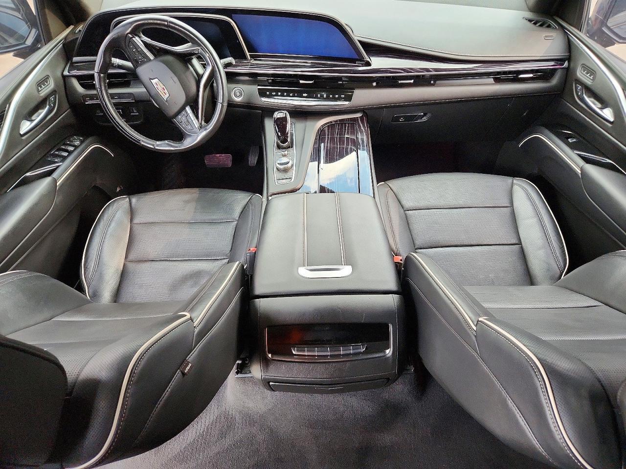 2023 Cadillac Escalade Sport - zdjęcie 8