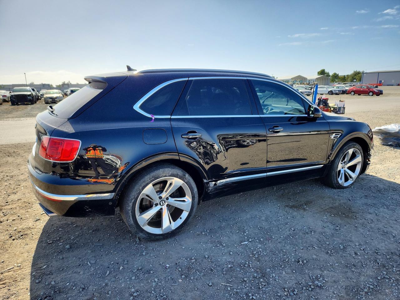 2018 Bentley Bentayga - zdjęcie 3