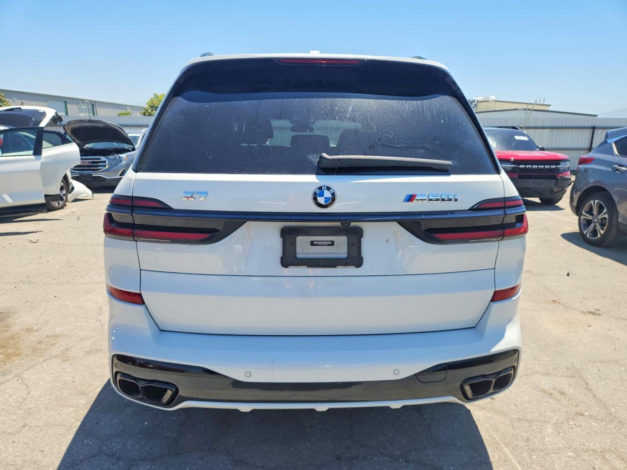2024 BMW X7 - zdjęcie 6